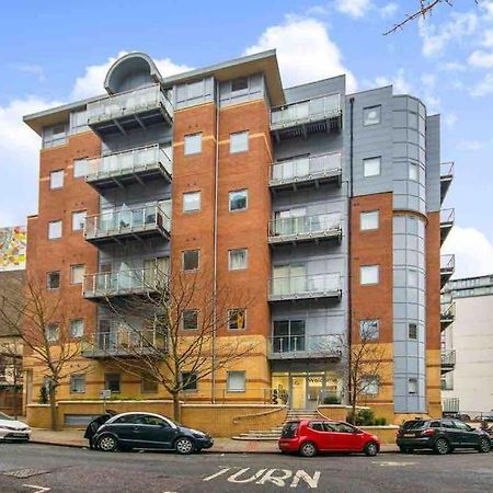 Cozy Modern Apartment In Croydon Central Zewnętrze zdjęcie