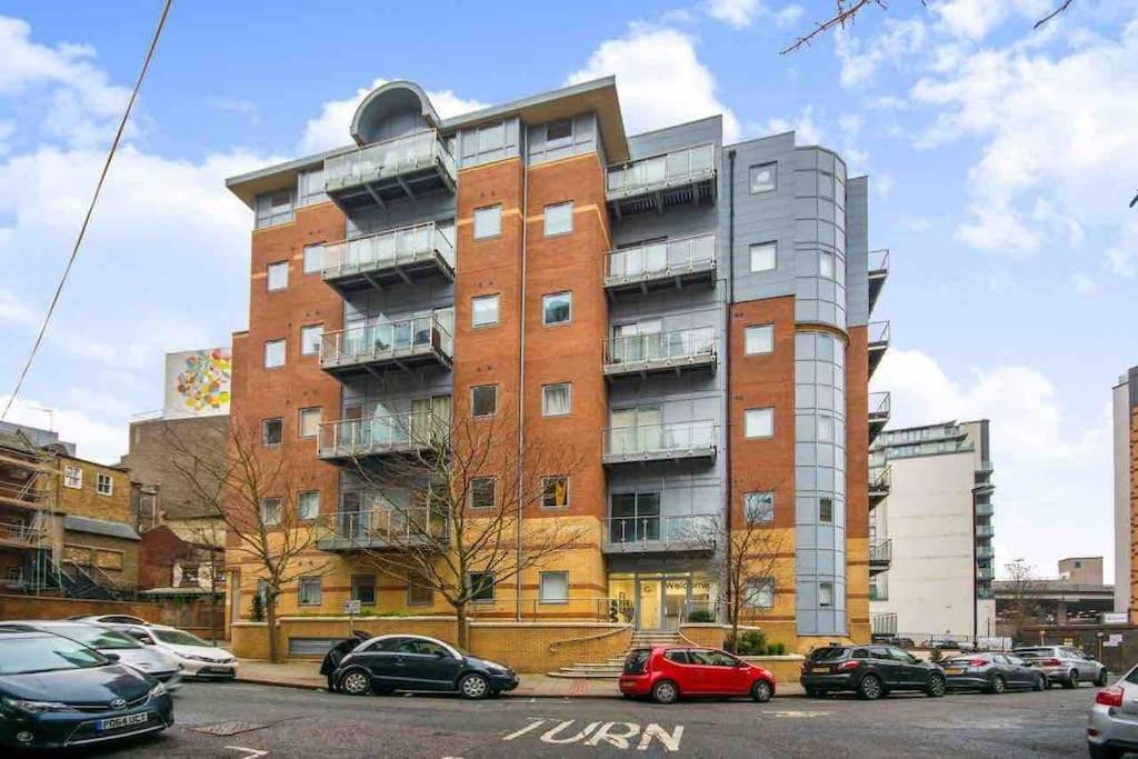 Cozy Modern Apartment In Croydon Central Zewnętrze zdjęcie